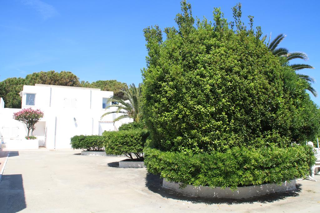 Hotel Villaggio Club Altalia Residence Brancaleone Bagian luar foto